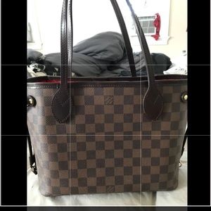 Sold on 🅿️🅿️Louis Vuitton Neverfull PM in Damier